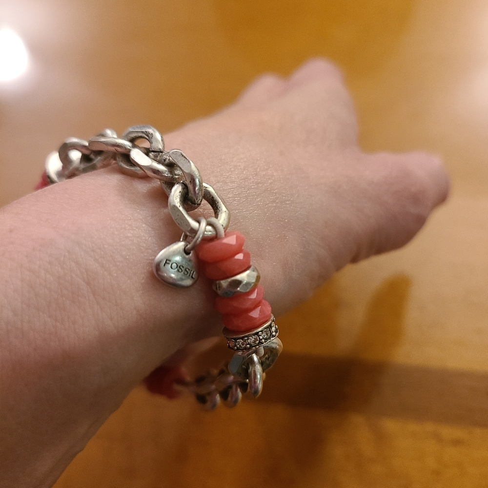 Fossil Hammered Chain & Bead bracelet